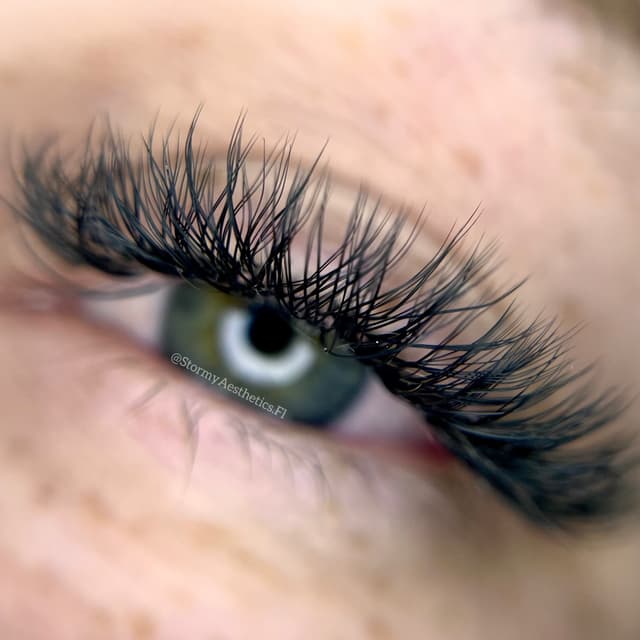 Lash Pack 4: YY Lashes at Stormy Aesthetics in Clearwater, FL